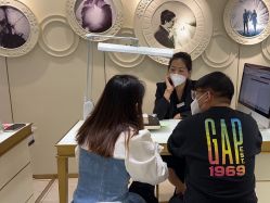 -珂兰钻石(美美2购物中心店)