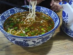 -陇上全荟兰州传统牛肉面(延吉路店)