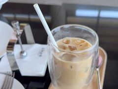 -亚龙湾喜来登·美景台大堂吧