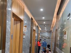 -上海仁爱医院口腔科 · 种植