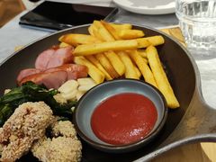 -鹿港小镇(霄云店)