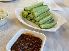 黄瓜沾酱-那达慕蒙古风味酒楼