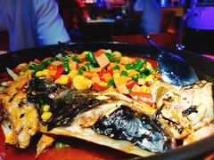 -令狐冲·炭烤活鱼(宝龙店)