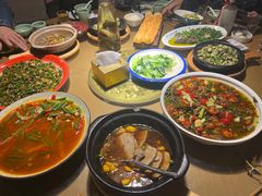 -卞氏菜根香(青羊万达店)