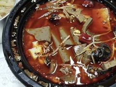 -渝是乎酸菜鱼·川渝小炒(新世界百货望京店)