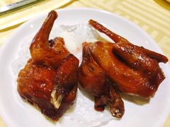 招牌烤乳鸽-石岐佬中山菜馆(张溪店)