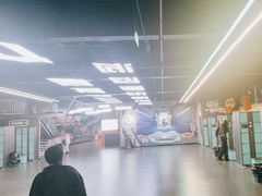 -极限PLAY运动娱乐新世界·团建派对潮玩休闲馆·室内蹦极高空游乐园