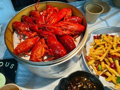 -巴厘龙虾·榜首油焖大虾(洞庭·艺术洋房店)