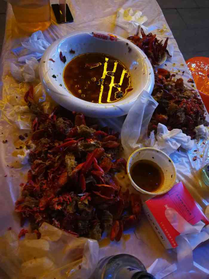 龙虾殿(盛景商城店)-"五一来武汉玩顺便到宜昌转一圈,吃吃当地有.