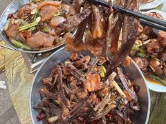 -丹水桥地锅鱼·翘嘴鲌·地方特色全鱼宴(丹江口大坝店)