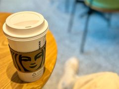 -星巴克(上海长宁来福士1F店)