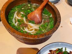 花溪牛肉粉-山石榴·贵州菜(丰盛里店)