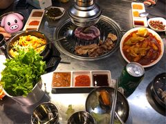 -韩聚屋韩国烤肉餐厅(新北万达店)