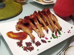 -蓝鲸(国浩路店)