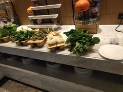 -飨食汇全日制餐厅·昆山皇冠假日酒店(九方店)