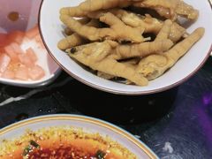-椒行天下干锅牛蛙·(万宝店)