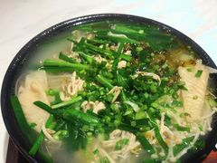 -蒙小妹骨汤饭.米线(新光路店)