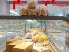 -面包新语(龙湖·西宸天街店)