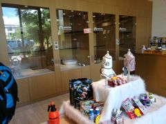 -悠尼宠物·独立低压伊珊娜洗护·美容·寄养(兰谷路店)