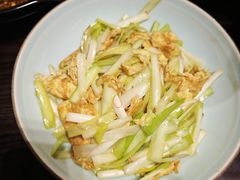-丽华园·武汉地标楚菜餐厅(青山江滩店)