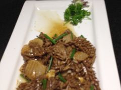 爆炒腰花-闫府私房菜·百年鲁菜(恒隆店)