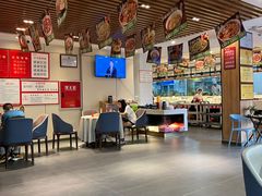 -有红鸡毛店·川菜(建设路店)