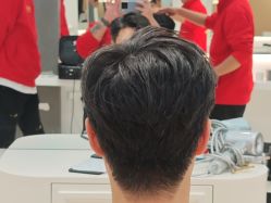 -艾米莉 烫染沙龙