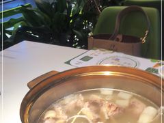 -烹然四季椰子鸡火锅(姚家园万象汇店)