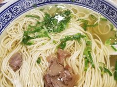 -陇兴楼兰州拉面(西安咸阳国际机场店)