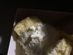 -红宝石·鲜奶小方·海派西点房(南丹店)