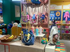 -燕莎奥特莱斯购物中心