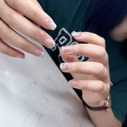 -Fanni美甲美睫皮肤管理