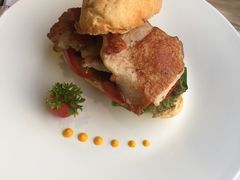 慢煮雞扒包-SimplyTimes鎏金食堂