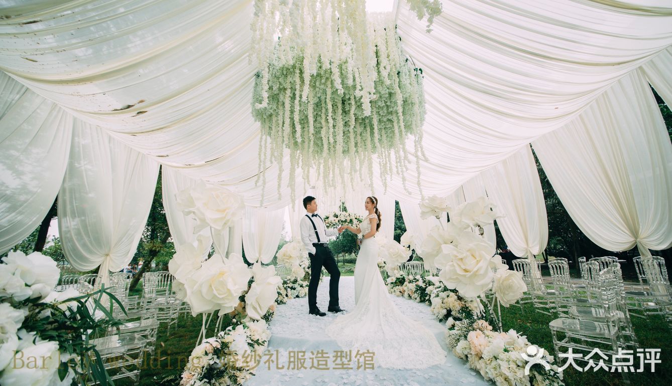 十年爱情长跑 从校服到婚纱~