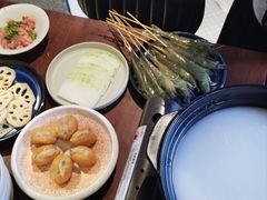 -牛牛和牛海鲜粥底火锅(长虹国际城店)