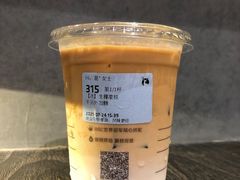 -瑞幸咖啡(新世界中心店)