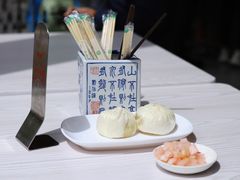 -李与白包子铺(桐梓林店)