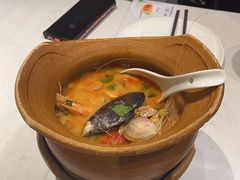 -美奈小馆·越南料理(中航城君尚购物中心店)