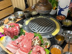 -GOGIYA·咕叽吖韩国传统烤肉店(东方新天地店)