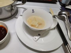 -红鼎豆捞·非遗鲍皇汤火锅(宝丰路店)
