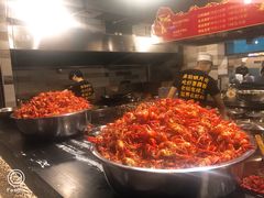 -琥珀老六龙虾(四里河店)