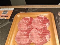 -牛YO寿喜烧·铁板烧和牛火锅自助(市府恒隆店)