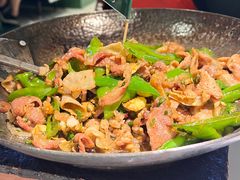 -费大厨辣椒炒肉(高铁吾悦广场店)