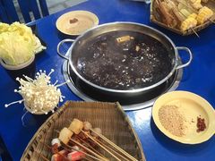 -马路边边·成都串串(翠柏路店)