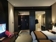 -深圳隐秀山居酒店