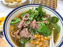 -窄巷口生烫牛肉米线(客村店)