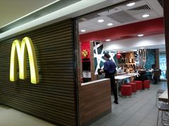 门面-麦当劳(国际大厦店)