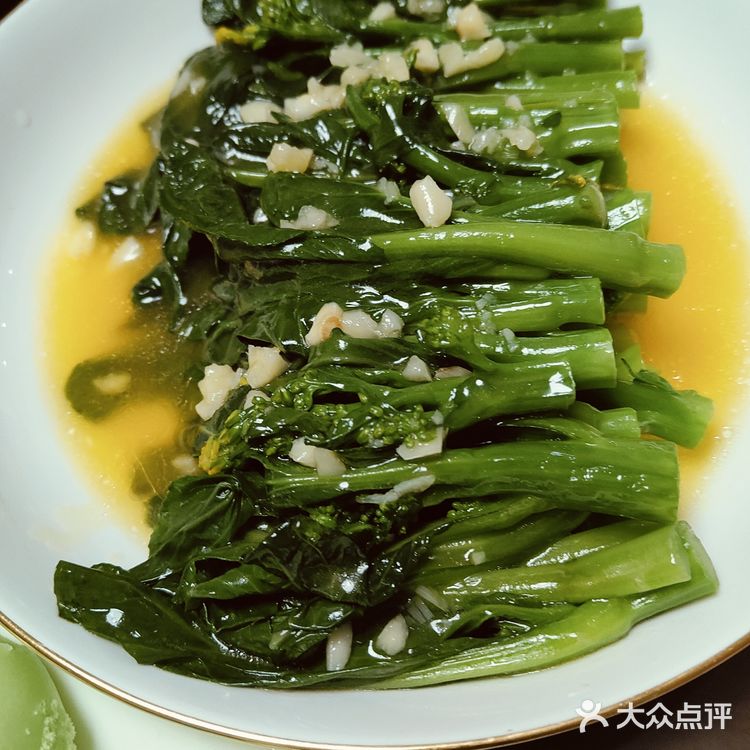 今晚尝鲜美佳肴