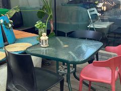 -脚下咖啡·CHILL酒馆(灵光东巷店)