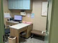 -半岛宠物医院24小时·内窥镜·牙科·碎石中心(府城大道店)